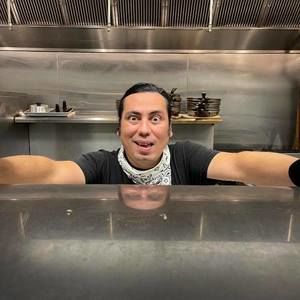 Meet your Posher, Manuel